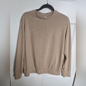 Uniqlo Heathered Beige Crewneck Sweatshirt